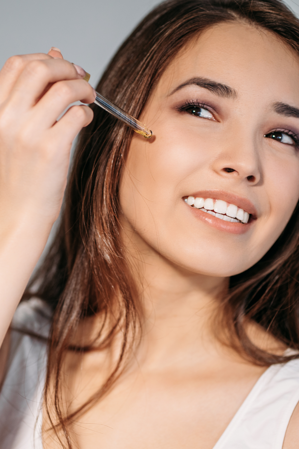 Best Serums for Women - Unlock Radiant Skin Today
